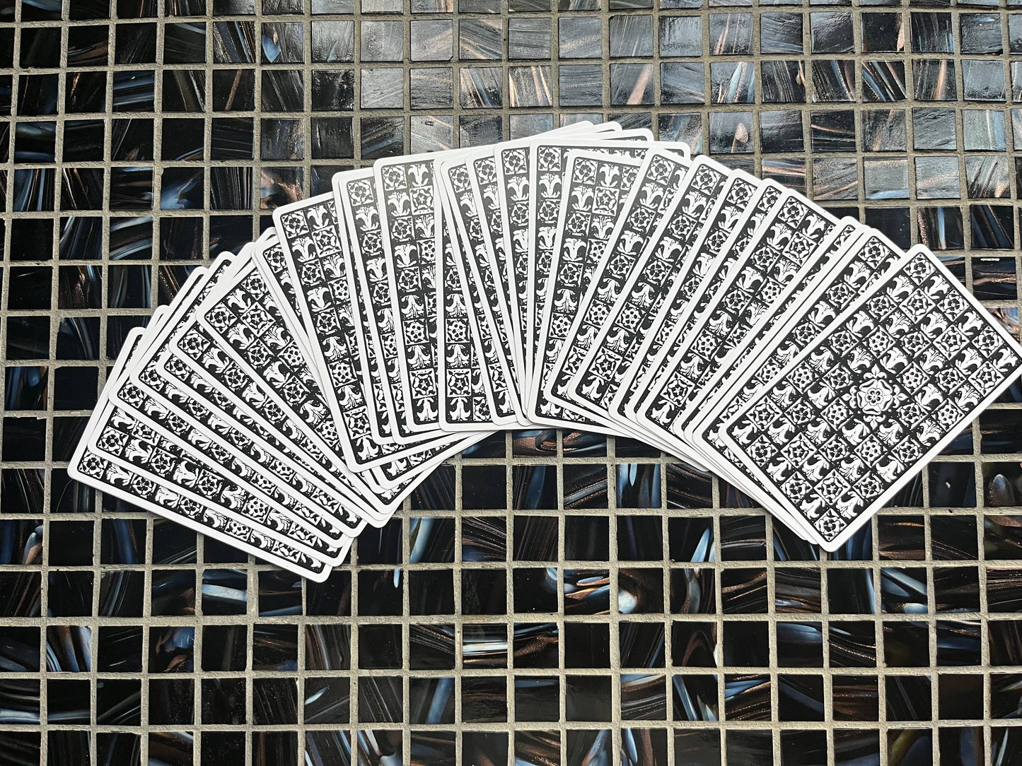 Pixie’s Line Art Tarot